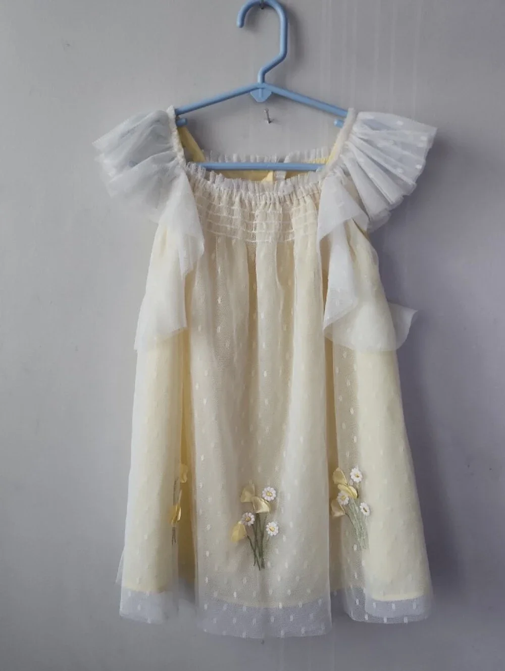 Biscotti Pale Yellow and White Floral Tulle Dress. New Without Tag